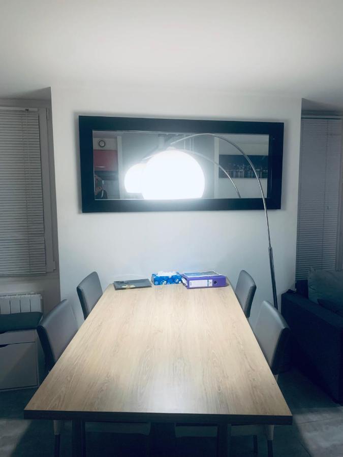 Duplex Entre Mer Et Montagnes Apartment Saint-Zacharie Екстериор снимка