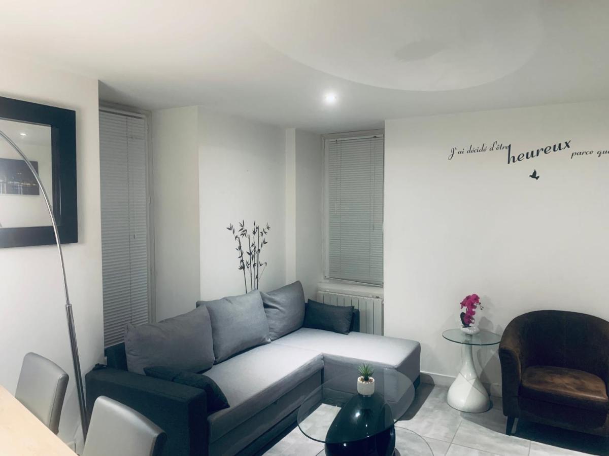 Duplex Entre Mer Et Montagnes Apartment Saint-Zacharie Екстериор снимка